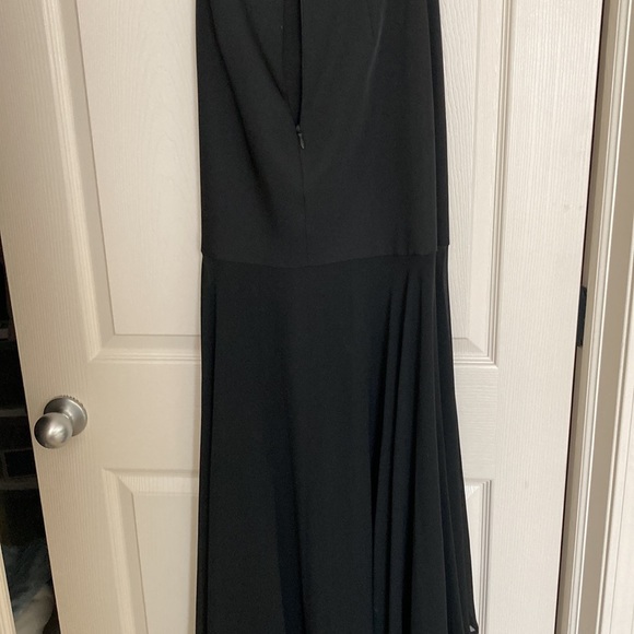 Black formal gown - Picture 11 of 13